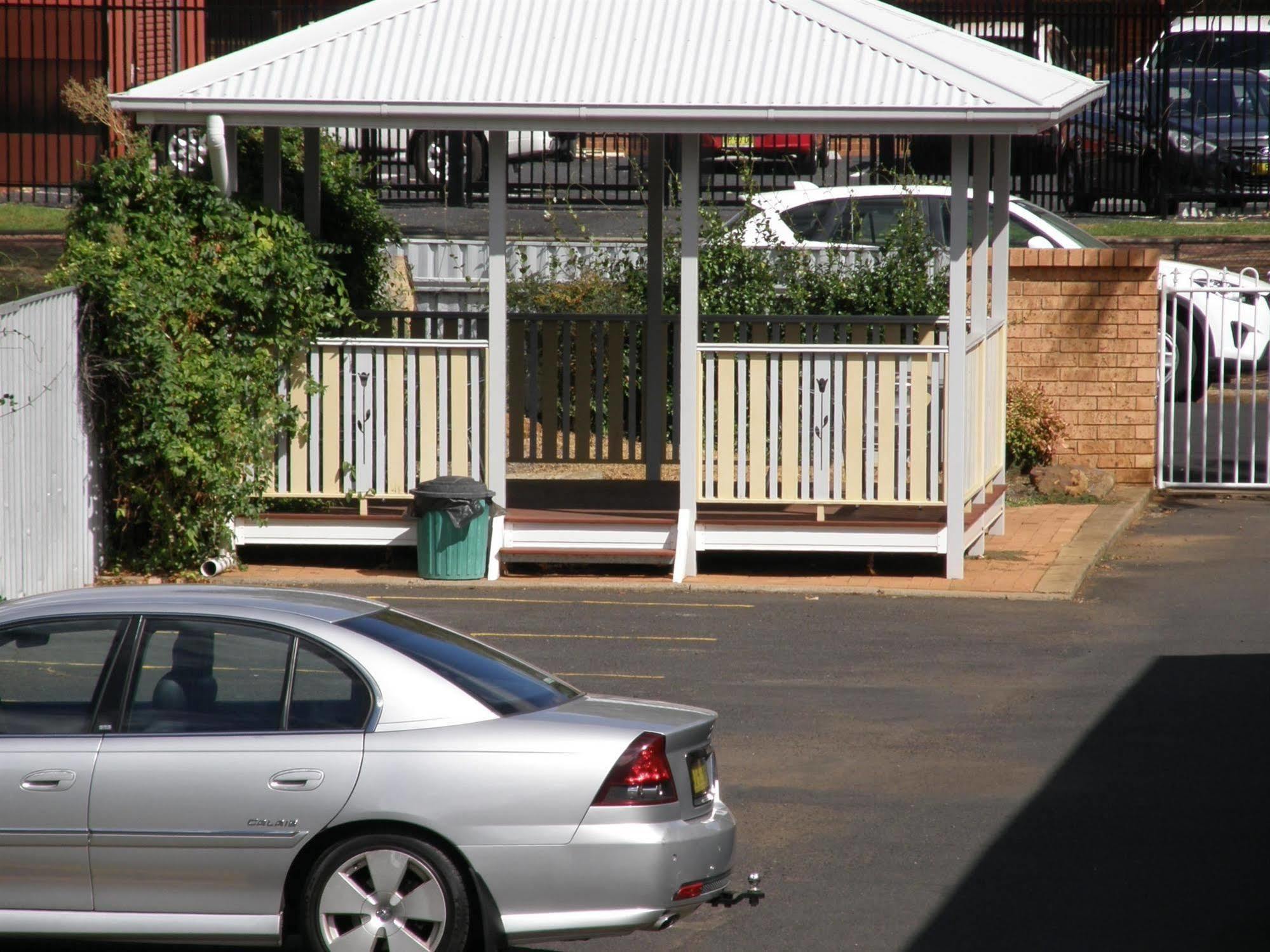 Blue Diamond Motor Inn Dubbo Exterior foto