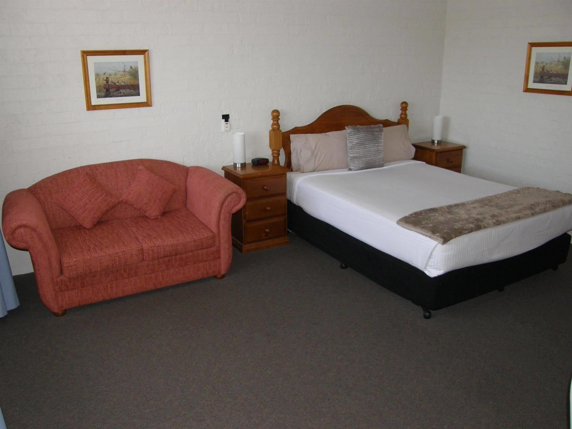 Blue Diamond Motor Inn Dubbo Exterior foto