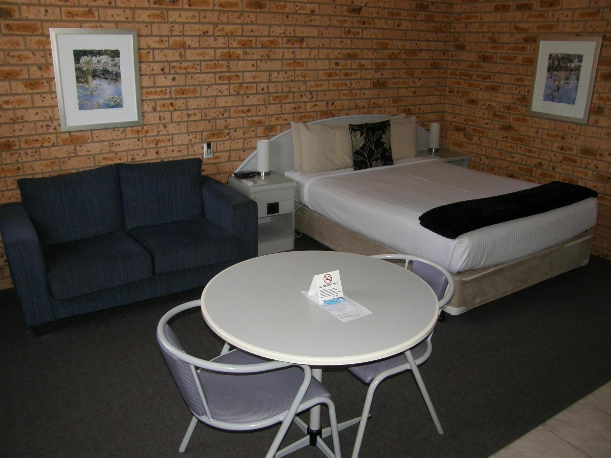 Blue Diamond Motor Inn Dubbo Exterior foto